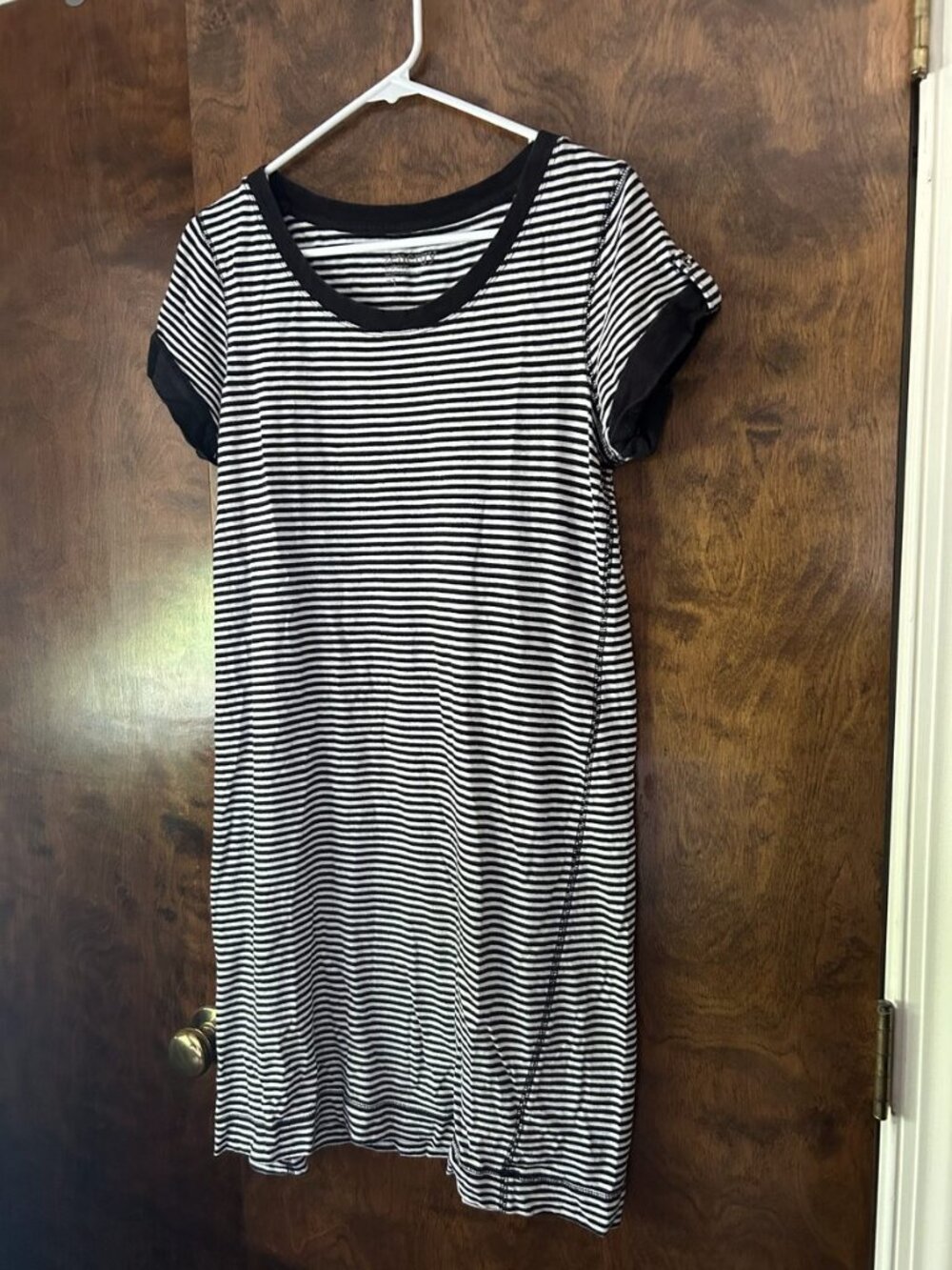 Chico's Zenergy Black & White Striped T-Shirt Dress